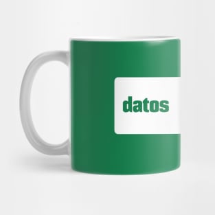 Datos son mejor que opinión (Data > Opinion,  Spanish, Green) Mug